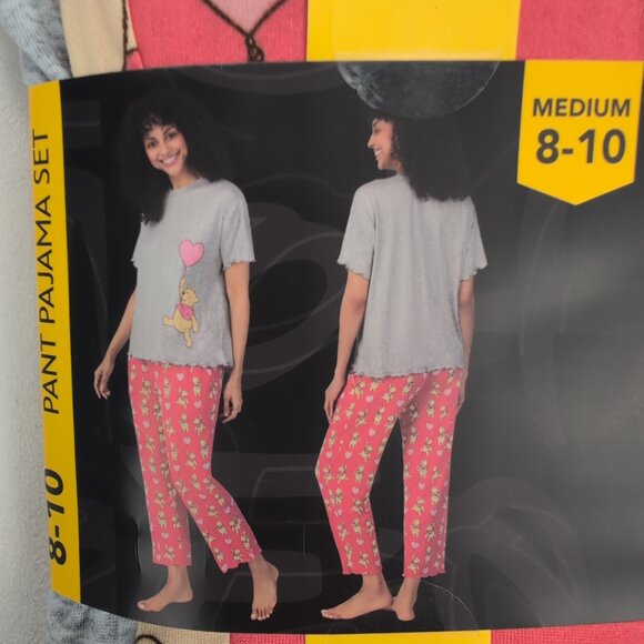 Disney Winnie the Pooh Women's Short Sleeve Pajama Set M - Picture 6 of 8